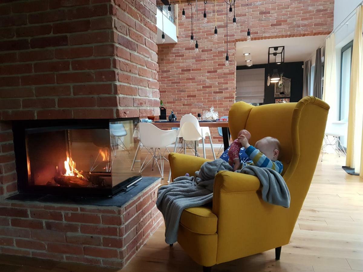 Wiselka Holiday House-1,2Km To The Beach; 5 Bedrooms, 3 Bahrooms; Fire Place. Private Sauna! Екстериор снимка